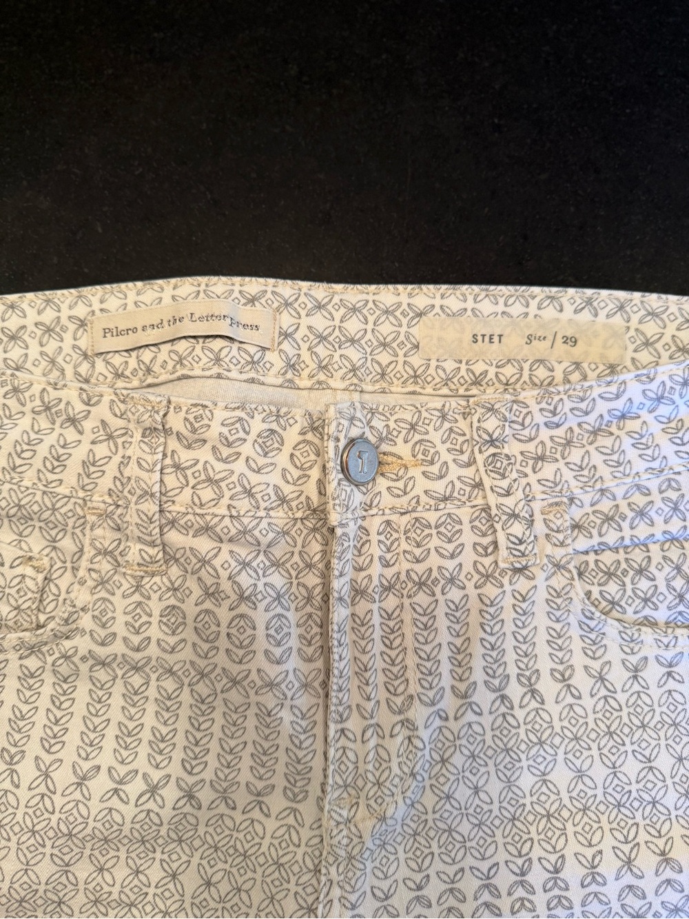 Pilcro and the Letterpress White Jeans with Gray Leaf Print